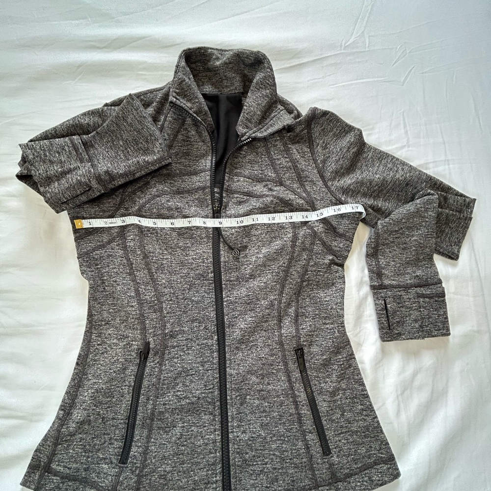 Lululemon Jacket - Picture 2 of 3
